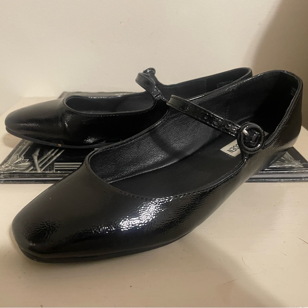 Steve Madden Patent Maple Ballet Flat
